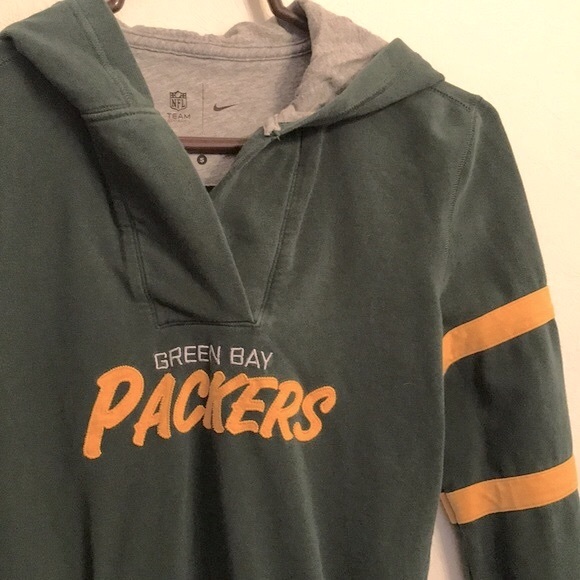 Nike Green Bay Packers Hoodie - Picture 2 of 9